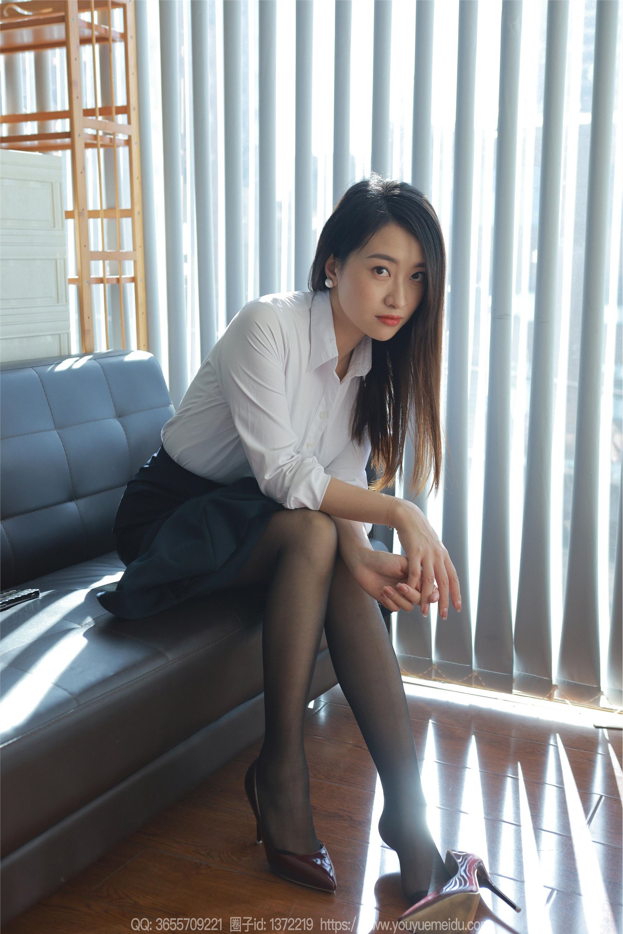 IESS异思趣向  2023.11.28 丝享家 1597 小婕《阳光嘿丝》